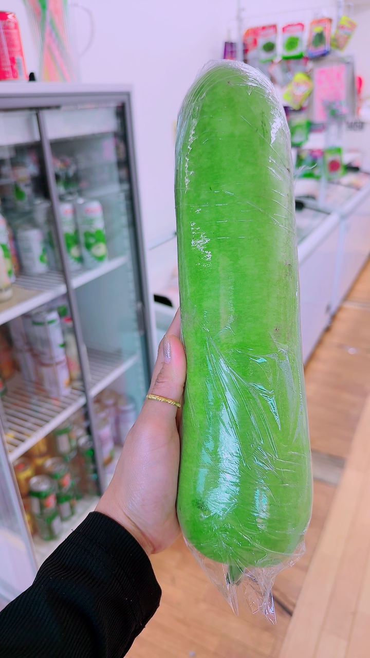 ត្រឡាច មានតាមខែ មិនសំបូរទេ